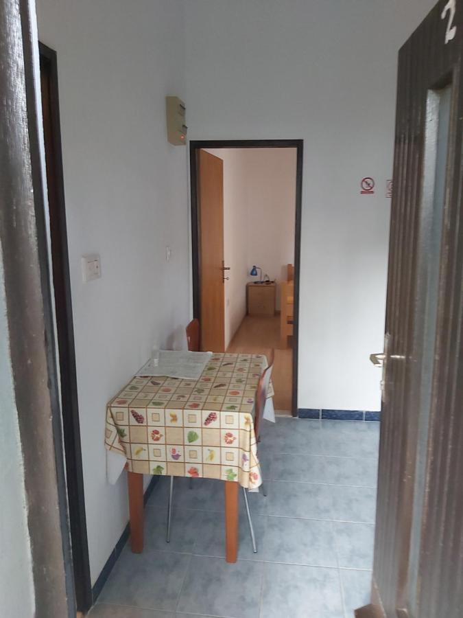 볼 Apartman Janja 아파트 외부 사진