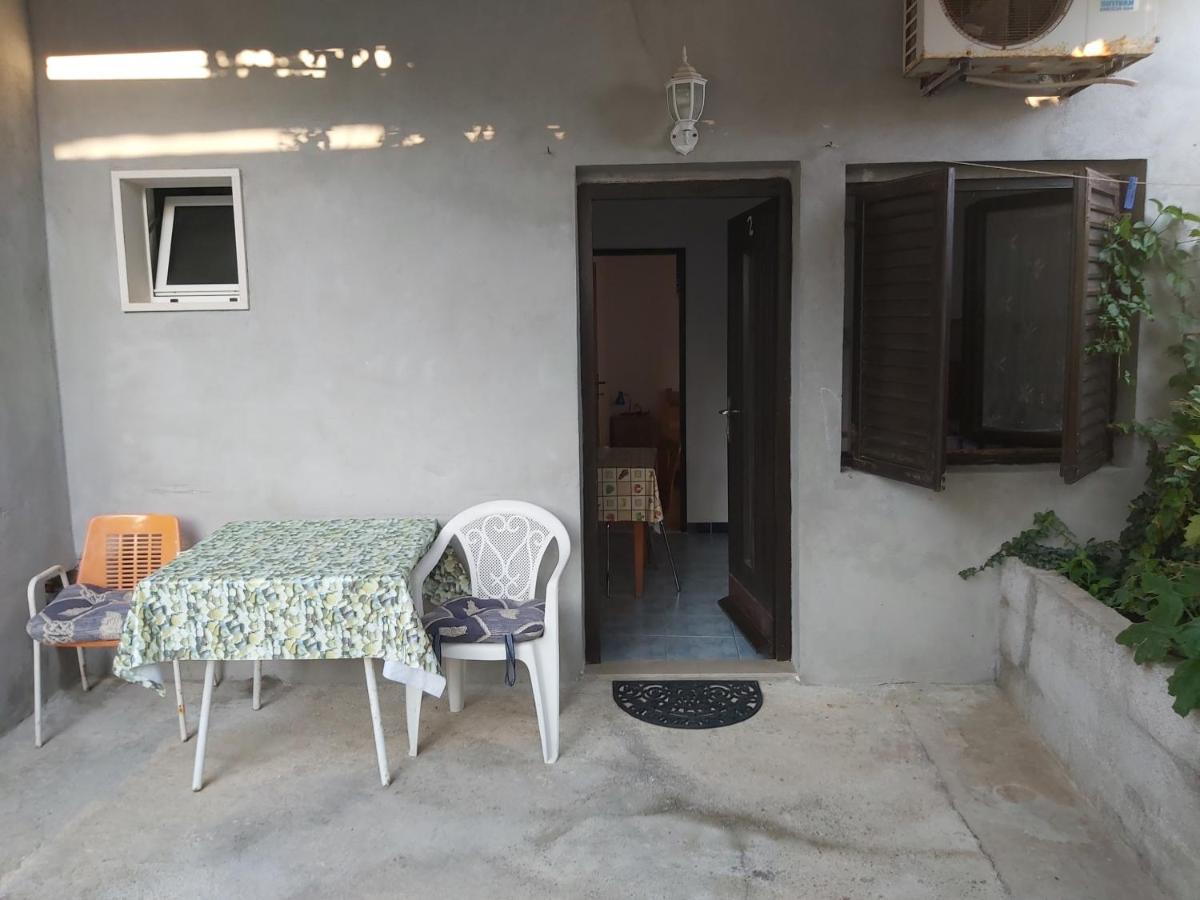 볼 Apartman Janja 아파트 외부 사진